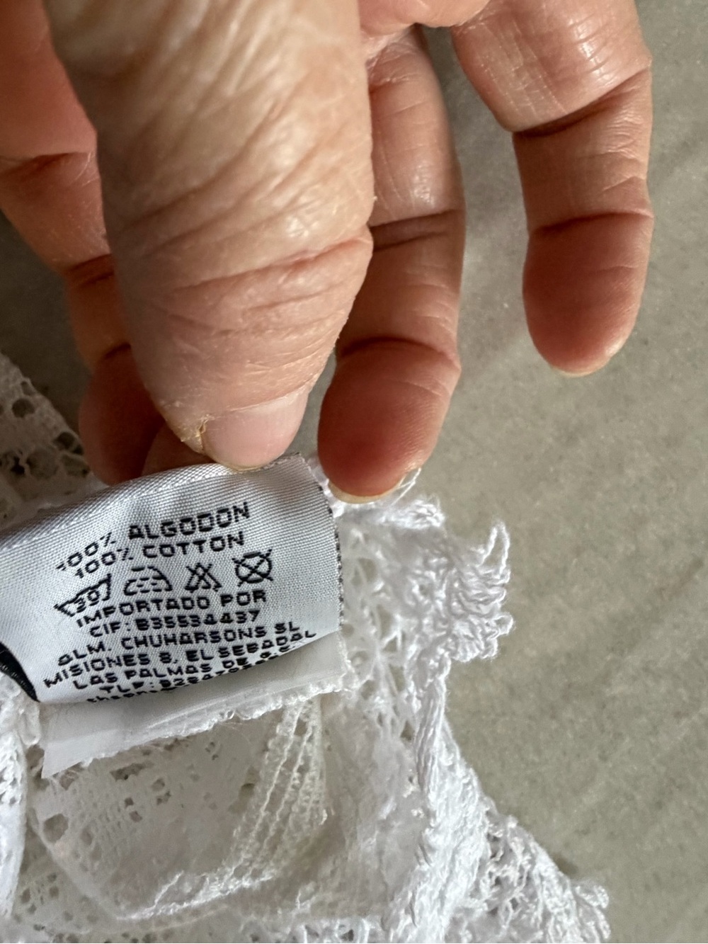 Women’s White Lace-Trim Peasant Tunic - Picture 16 of 16